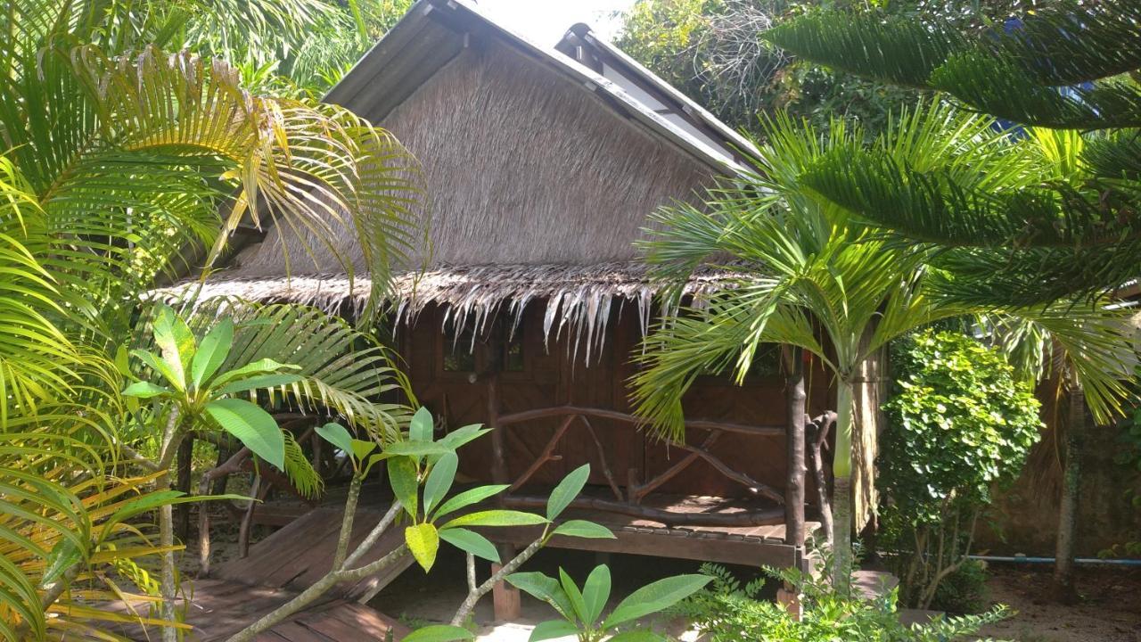 Munchies Bungalows Ban Tai Exterior photo
